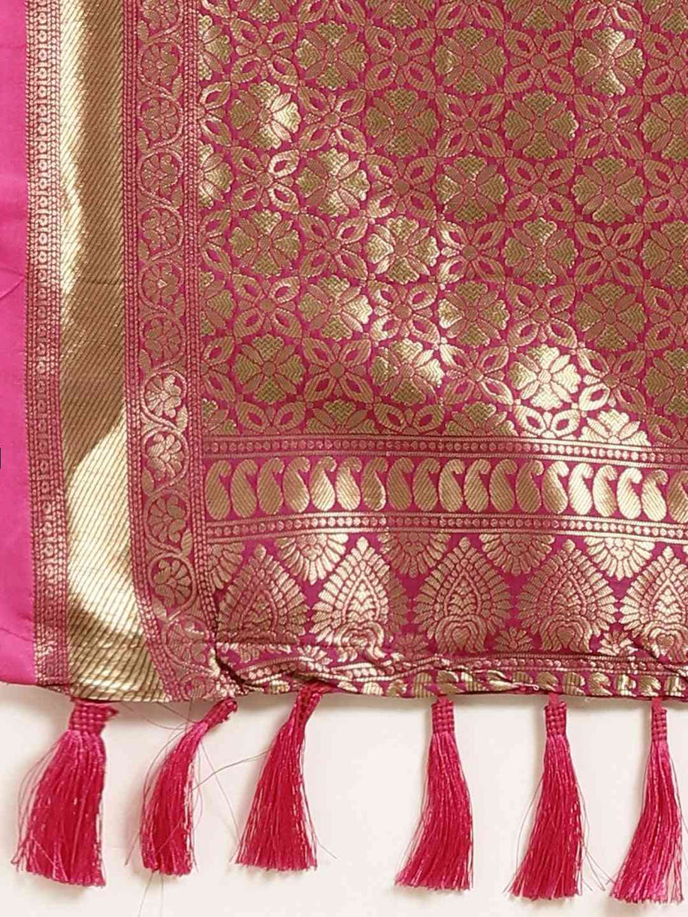 Banarasi  Green Colour Silk Blend Woven Design Saree