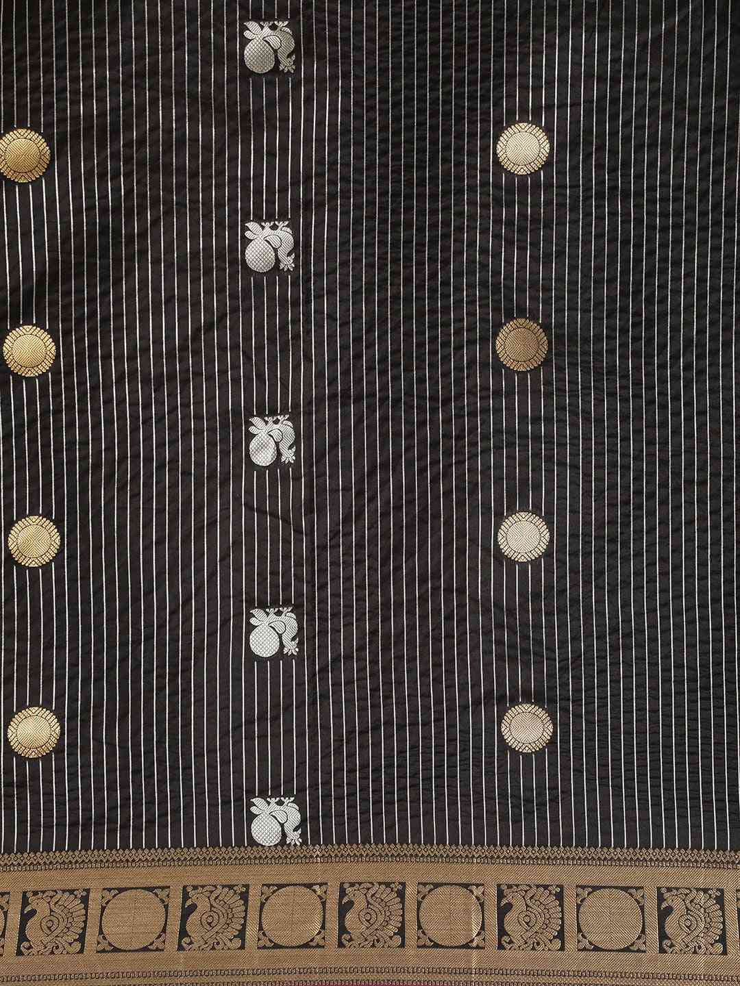 Beautiful Zari Woven Black Colour Silk Banarasi Saree