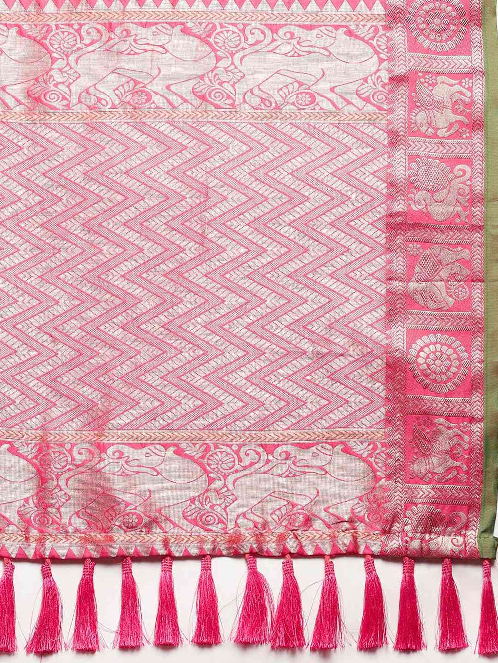 Stylish Pink Colour Checked Banarasi Saree
