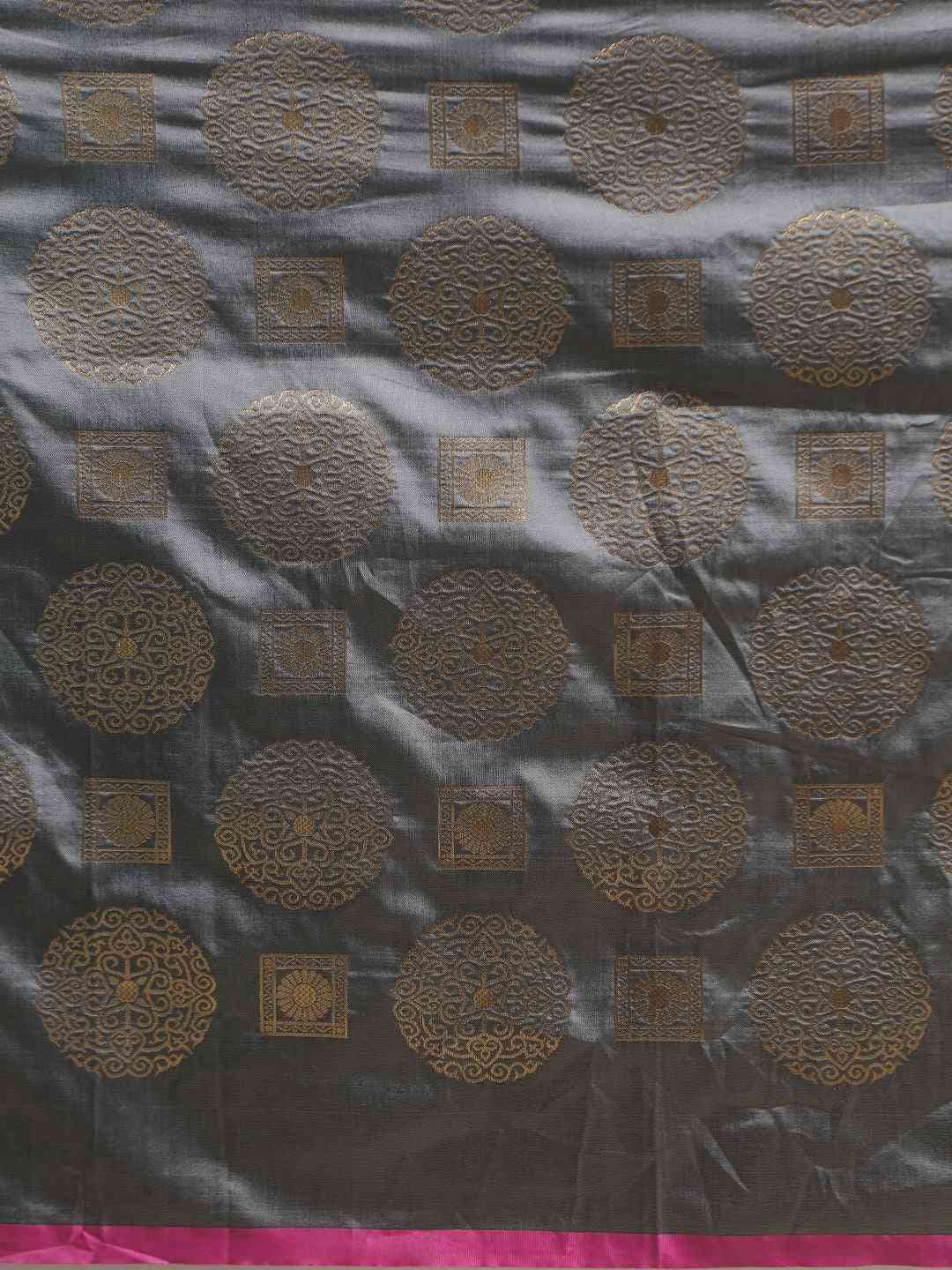 Traditional Grey Colour Ethnic Motifs And Zari Silk Banarasi Saree