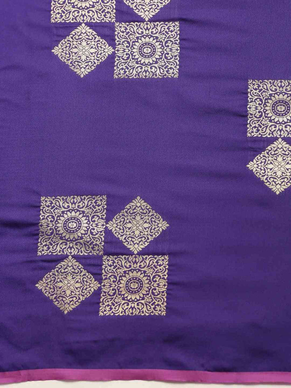 Stylish Kanjivaram Indigo Colour Silk Blend Woven Design Saree