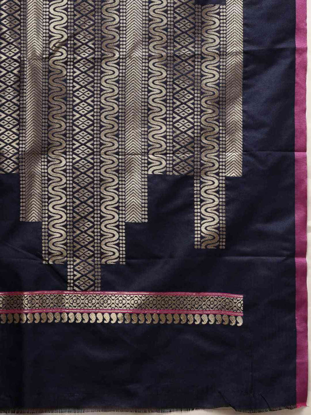 Stylish Kanjivaram Navy Colour Silk Blend Woven Design Saree