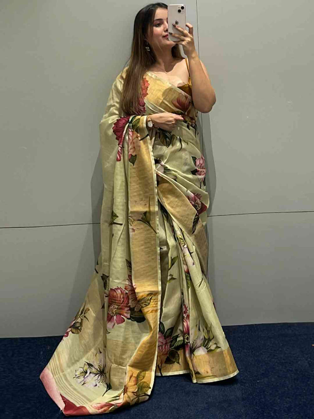 Floral Elegance Exclusive Pure Linen Saree