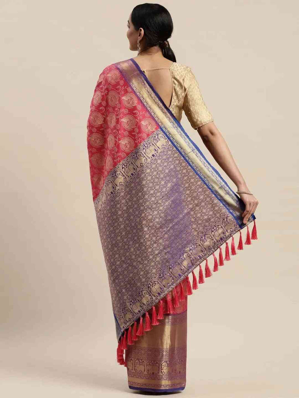 Soft Silk Pink Colour Kanjivaaram Zari & Butta Weaving Saree