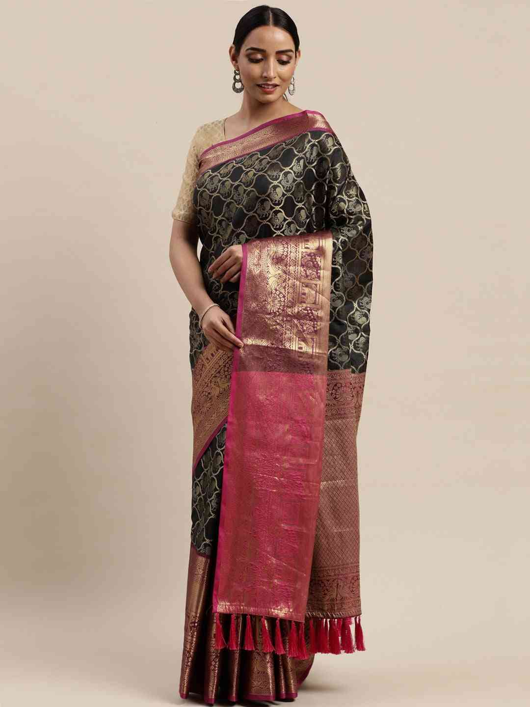 Soft Silk Black Colour Kanjivaaram Traditional Wear Saree