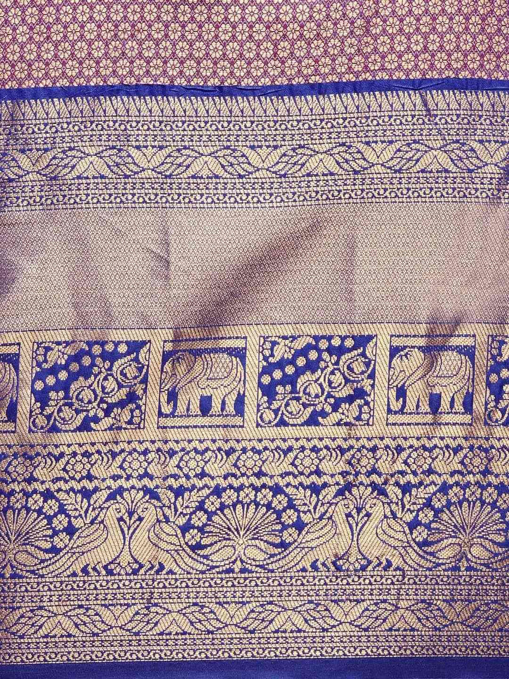 Soft Silk Gajari Colour Kanjivaaram Traditional Wear Saree
