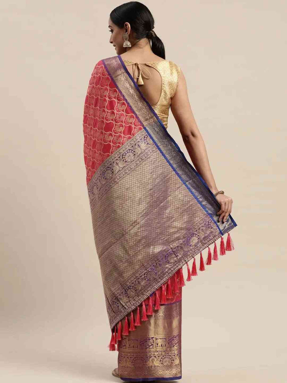 Soft Silk Pink Colour Kanjivaaram Traditional Wear Saree
