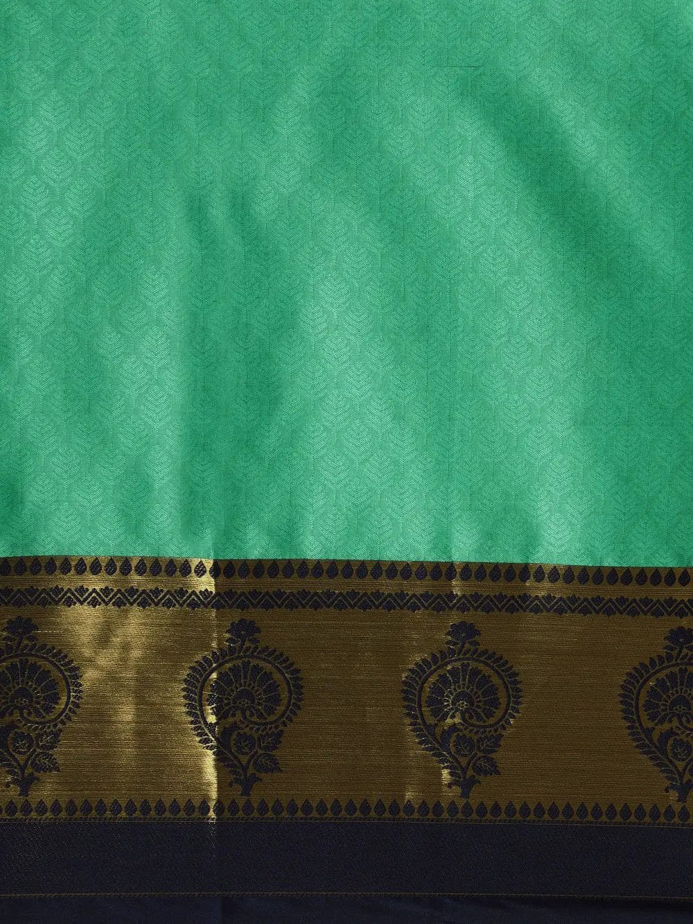 Exclusive Self Butti Design Uppada Cotton Silk Saree