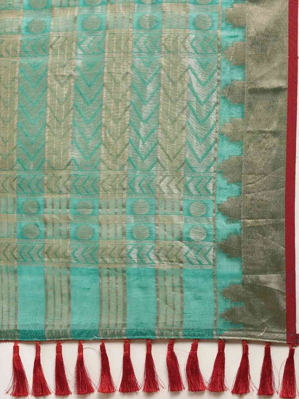 Festive Organza Silk Zari Chex Weaving Saree in Sea Green
