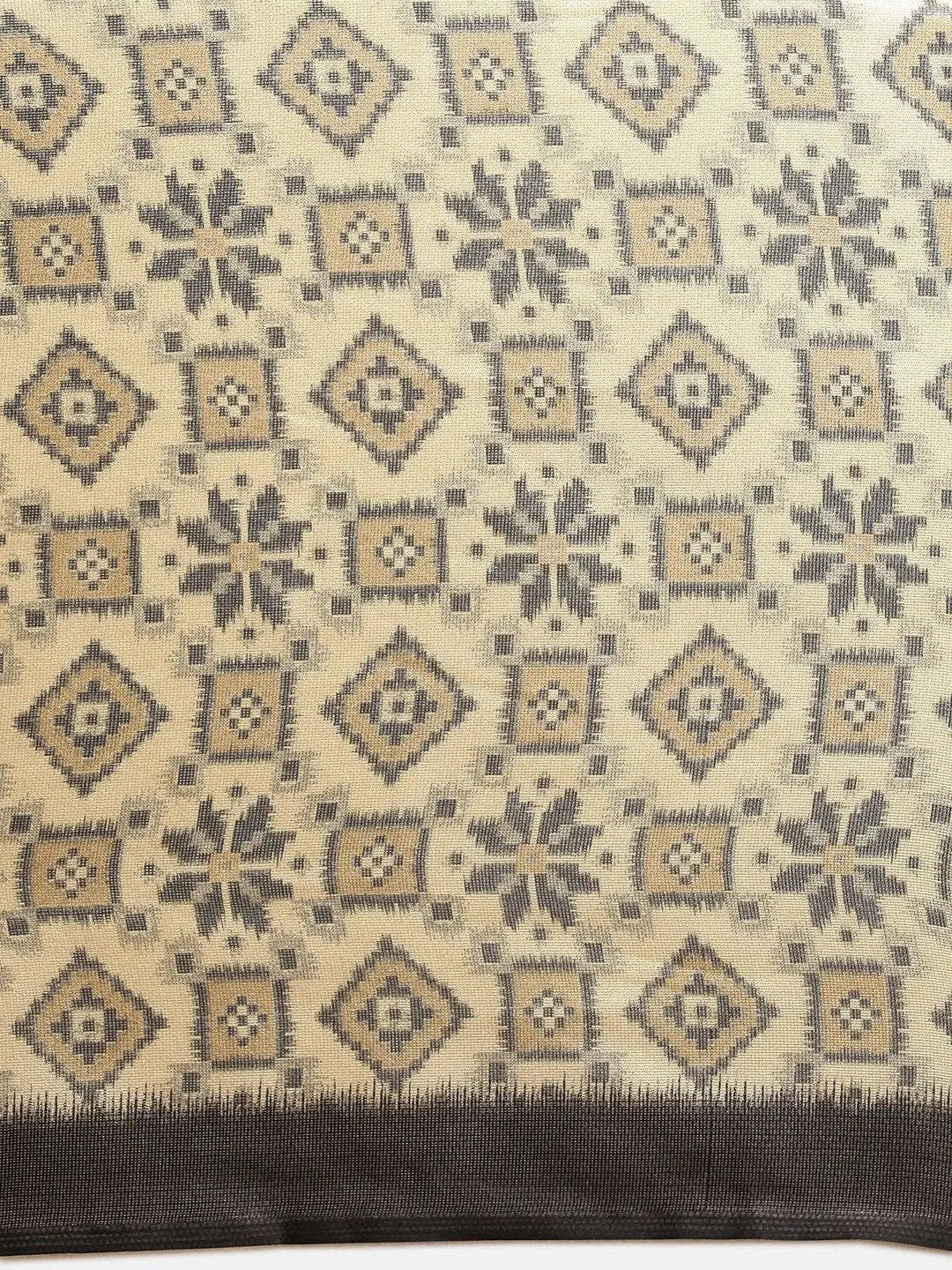Patola Silk Saree With Ethnic Motifs