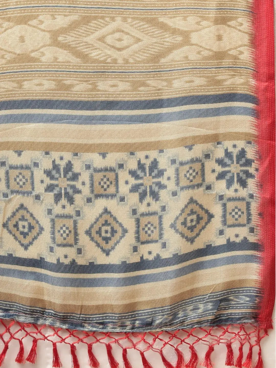 Patola Silk Saree With Ethnic Motifs