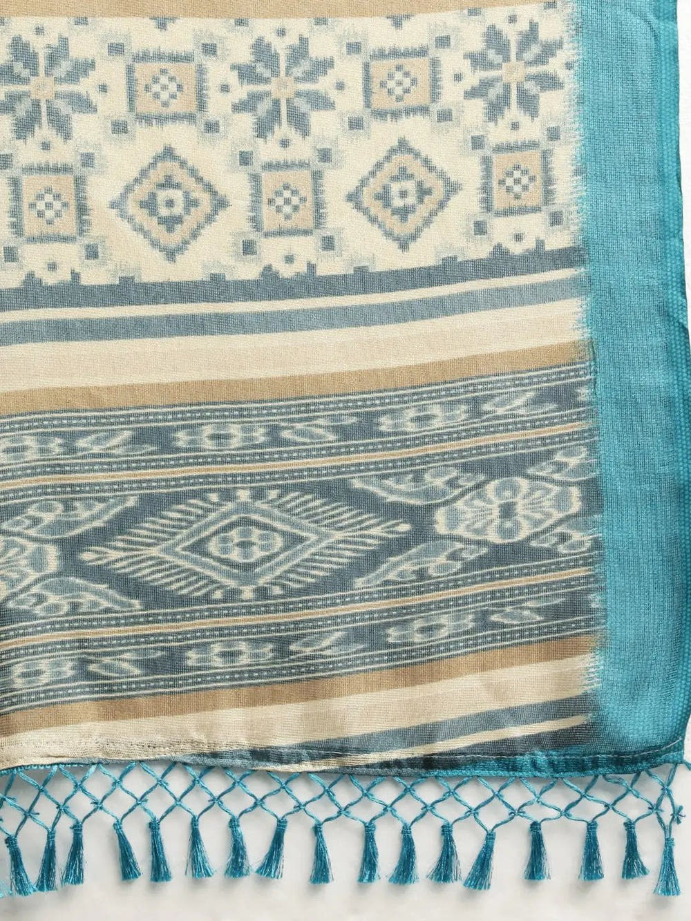 Patola Silk Saree With Ethnic Motifs