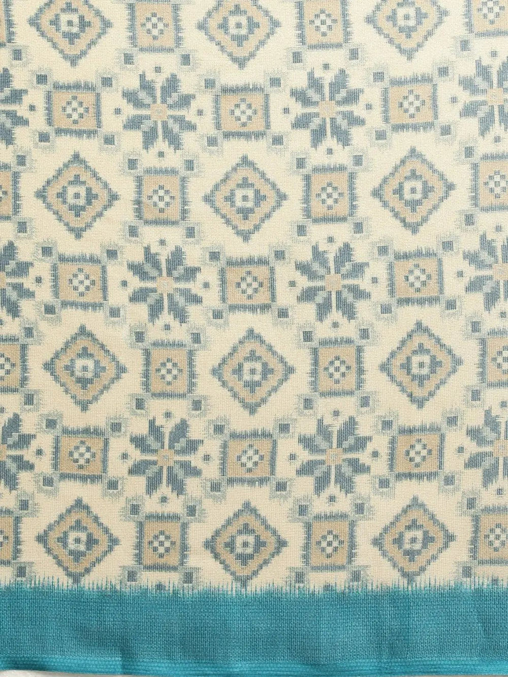 Patola Silk Saree With Ethnic Motifs