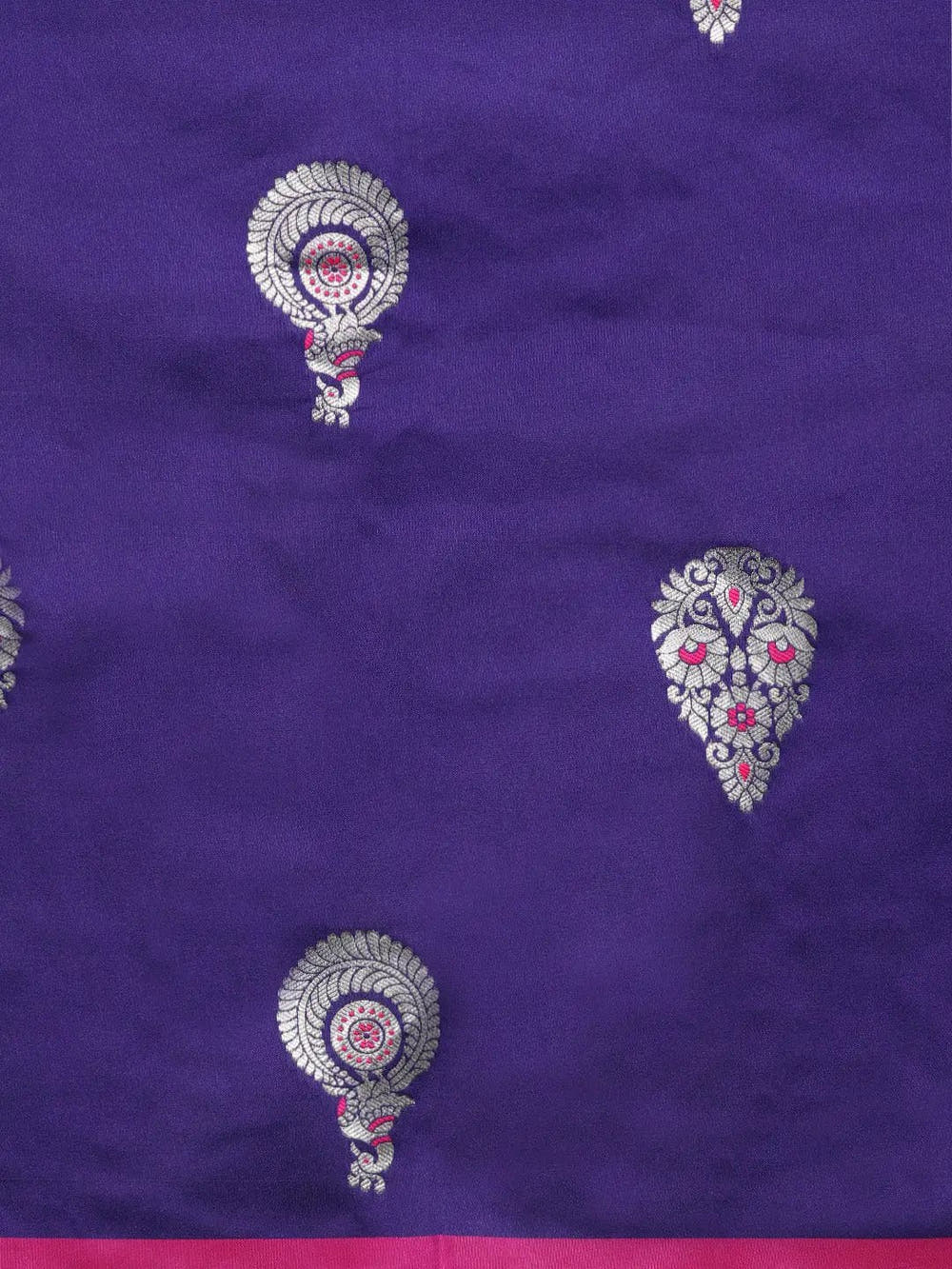 Pure Banarasi Zari Silk Saree With Ethnic Motifs