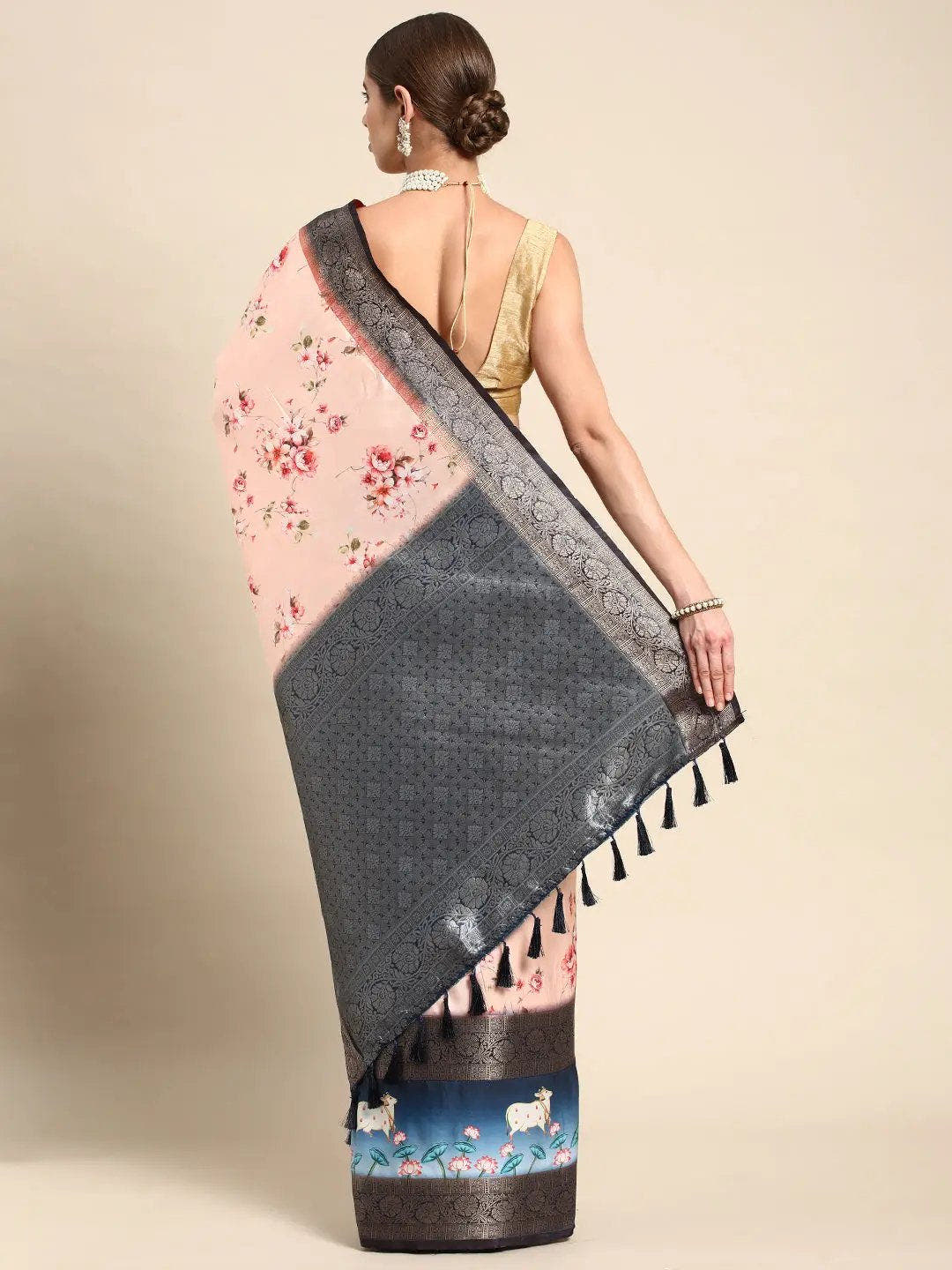 Soft Gadhwal Patti Woven Flower Pichwai Print Banarasi Saree
