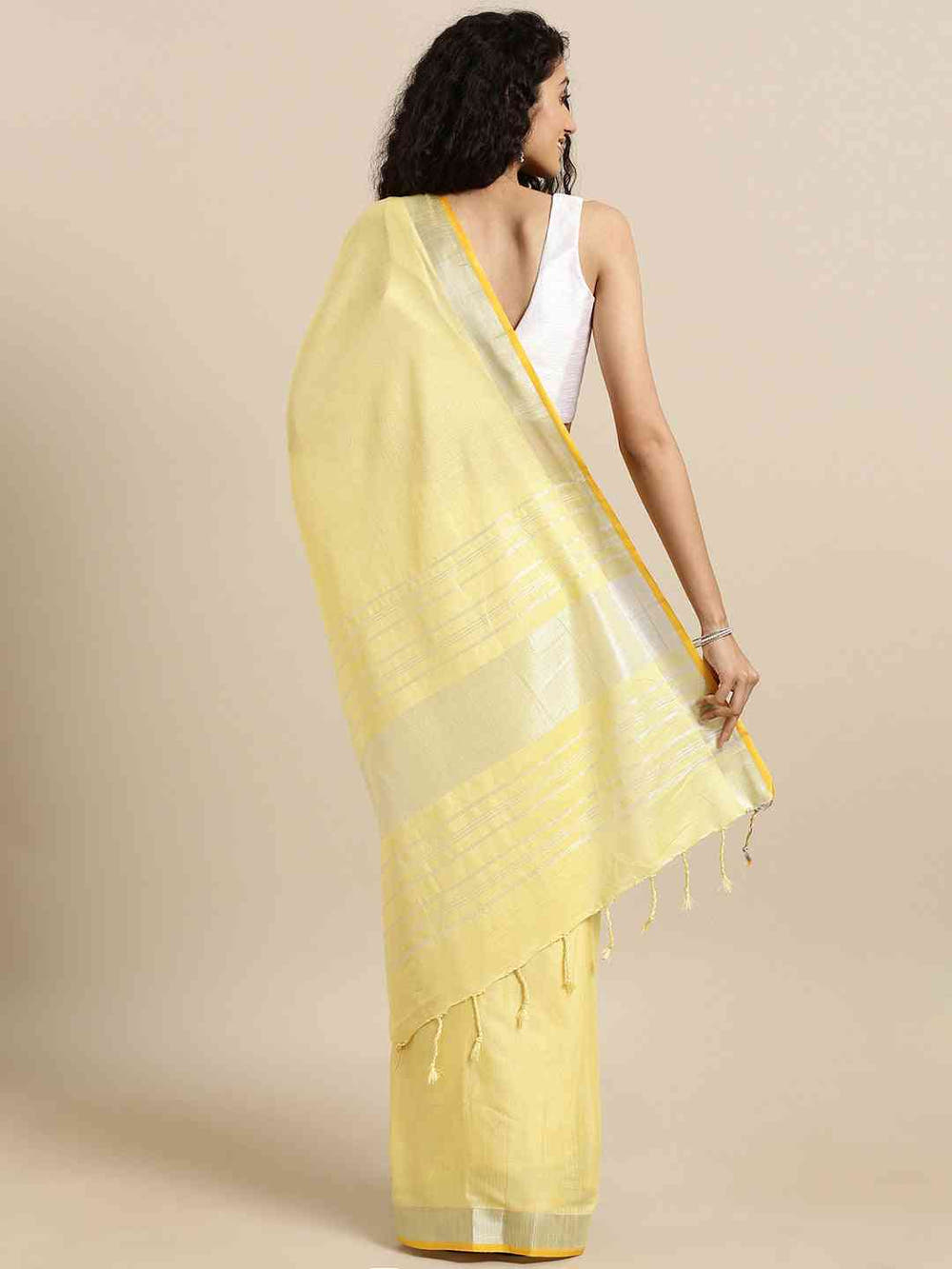Stylish Solid Linen Saree With Zari Border
