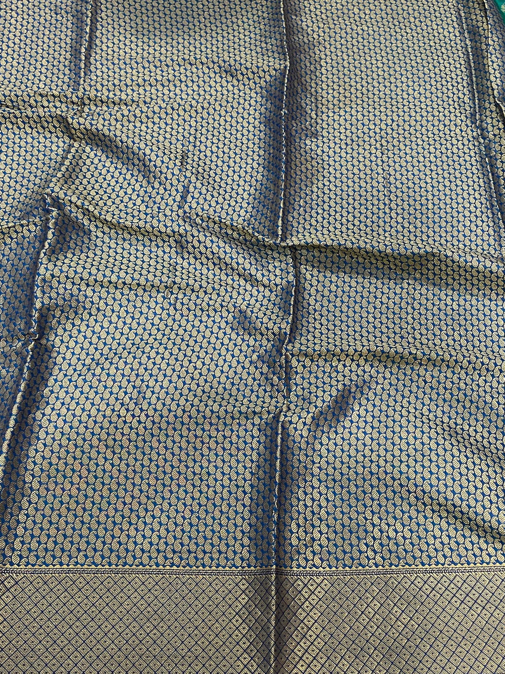 Banarasi Mayur Butta Elegance Saree