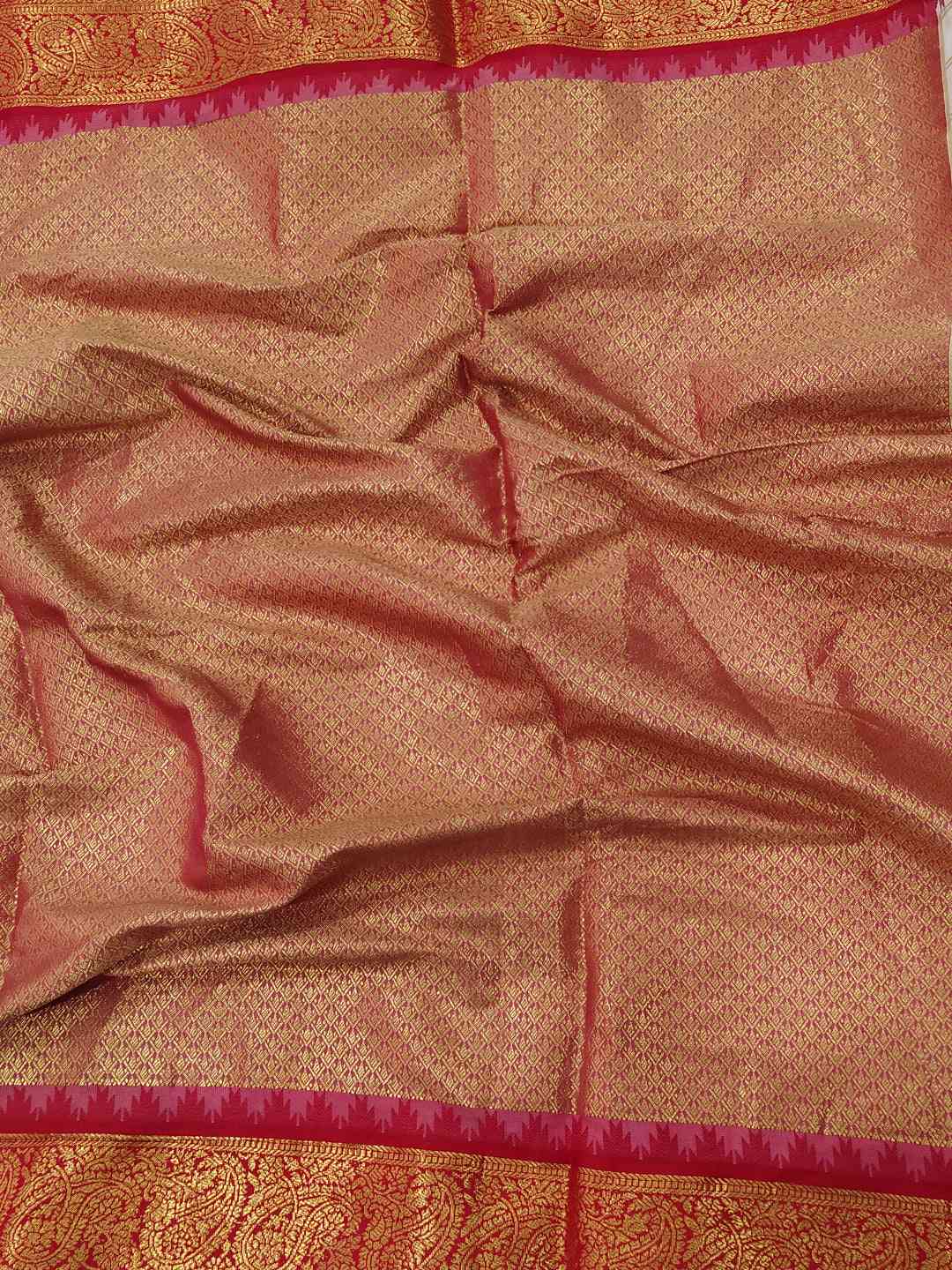 Divine Elegance Attractive Soft Silk Temple Border Gadwal Saree