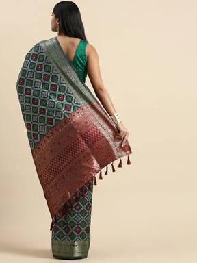 Patola Soft Silk Banarasi Saree With Zari border 