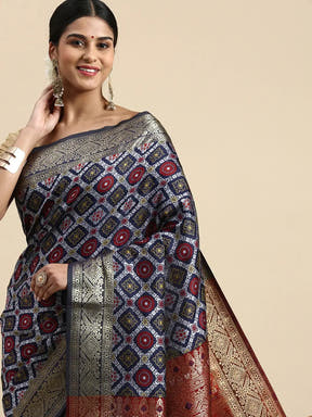 Patola Soft Silk Banarasi Saree With Zari border 