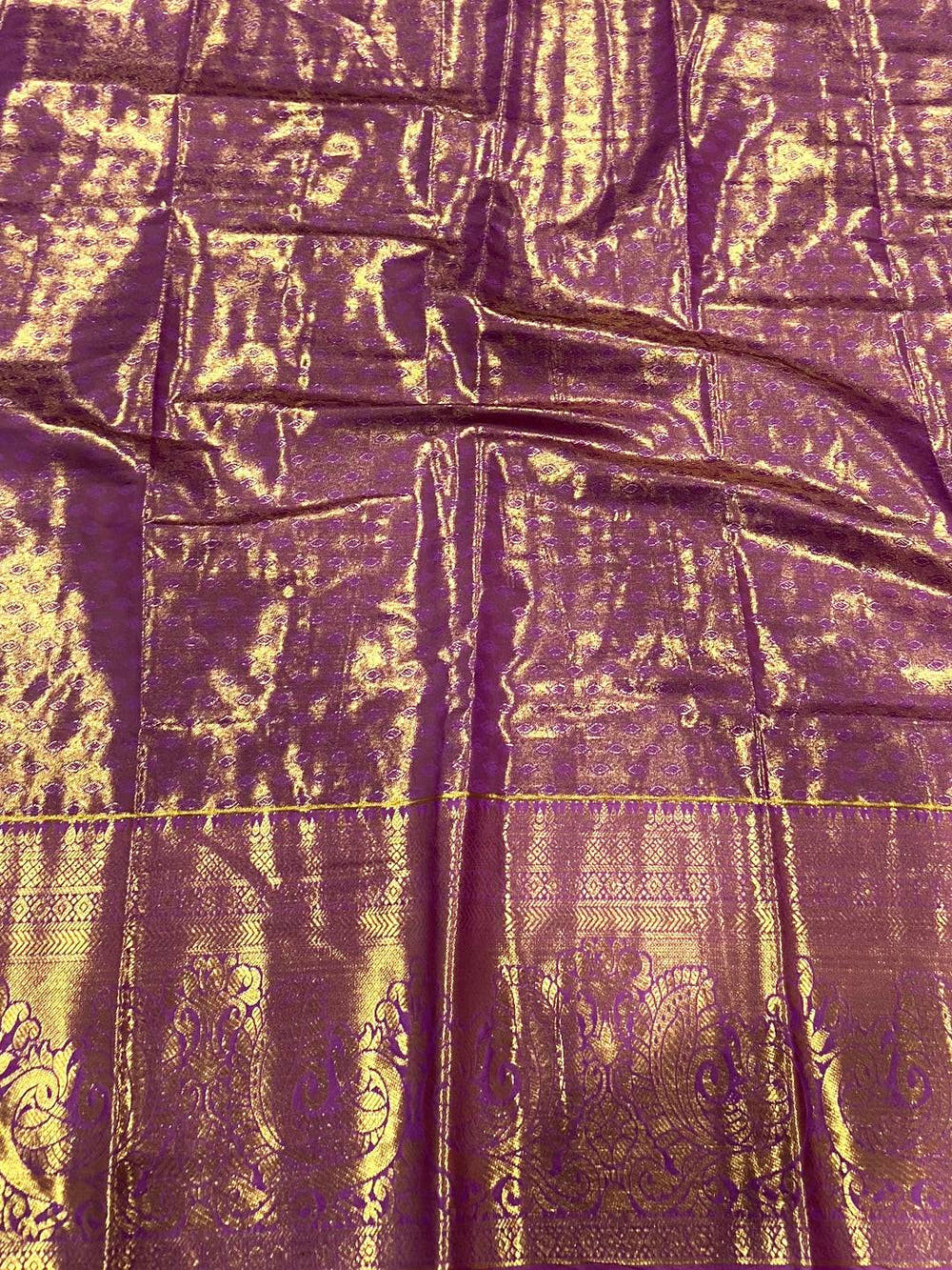 Light Wine Dharmavaram Gold Birds Print Saree