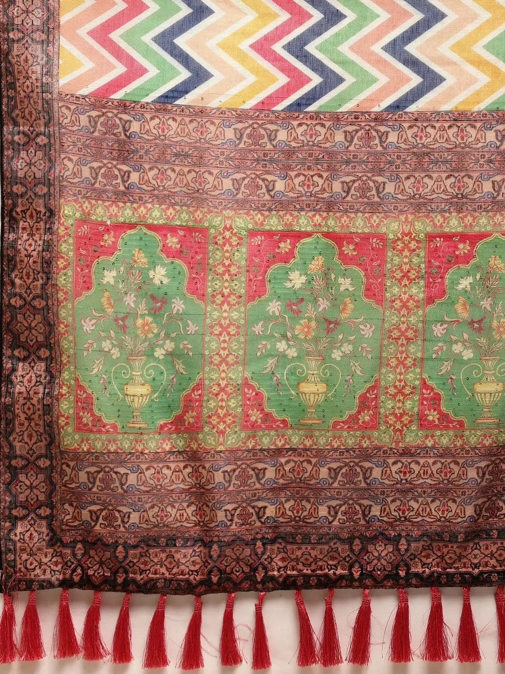 Soft Linen Leheriya Print With Sequence Work Saree