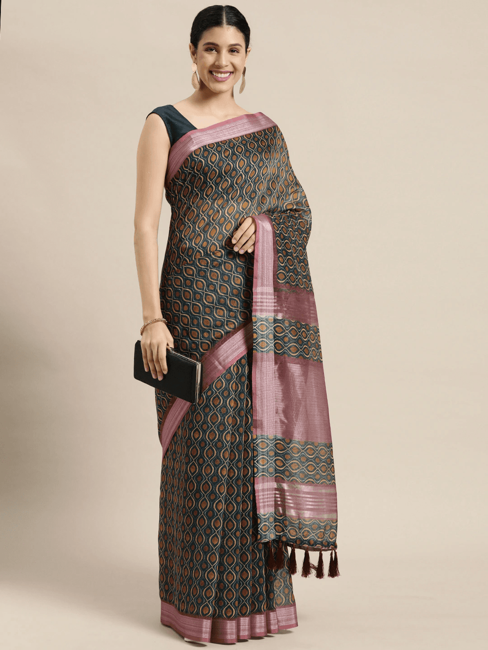 Exclusive Soft Linen Digital Print Festive Wear Saree