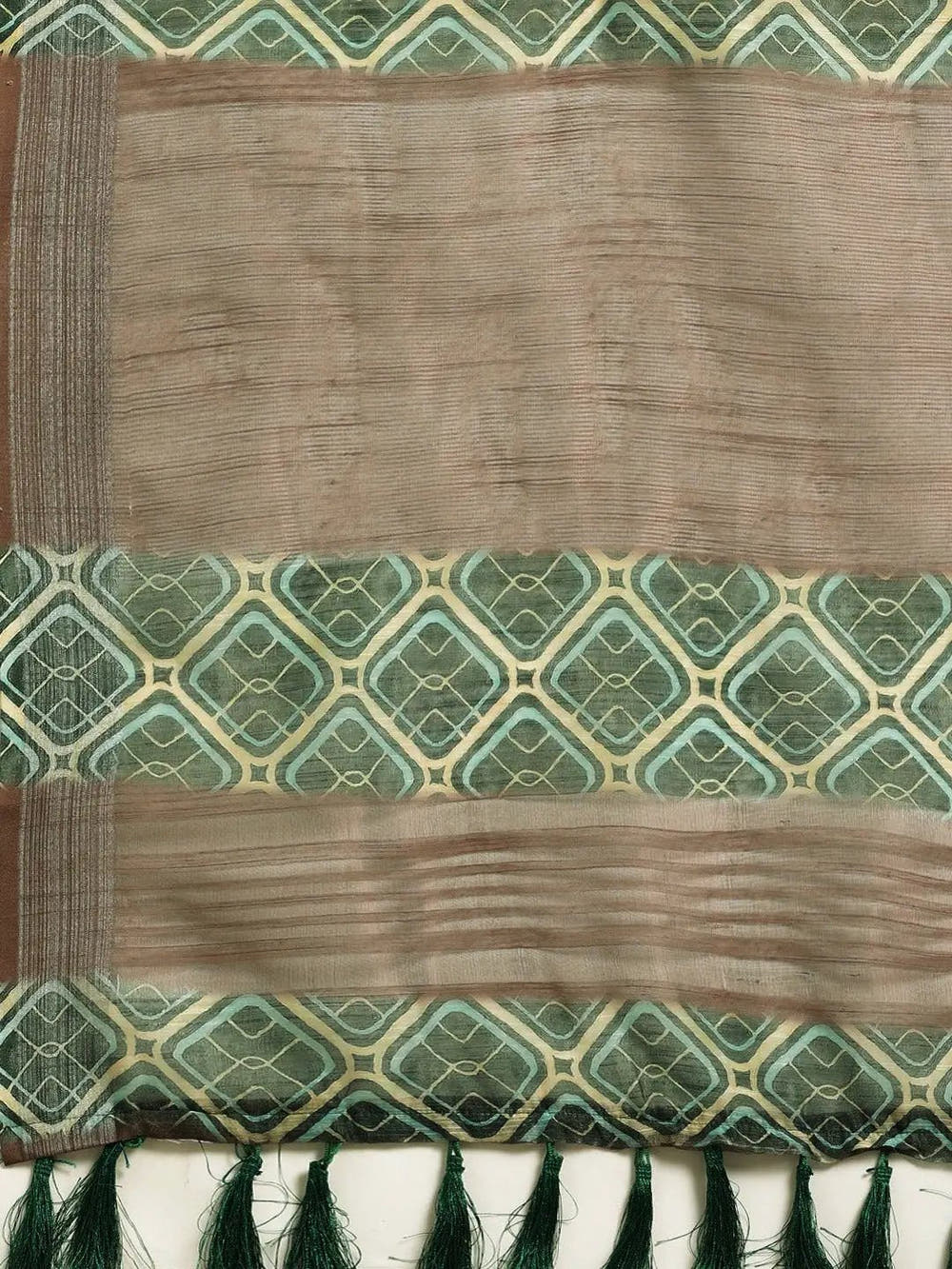 Exclusive Green Colour Soft Linen Digital Print Festive Wear Saree