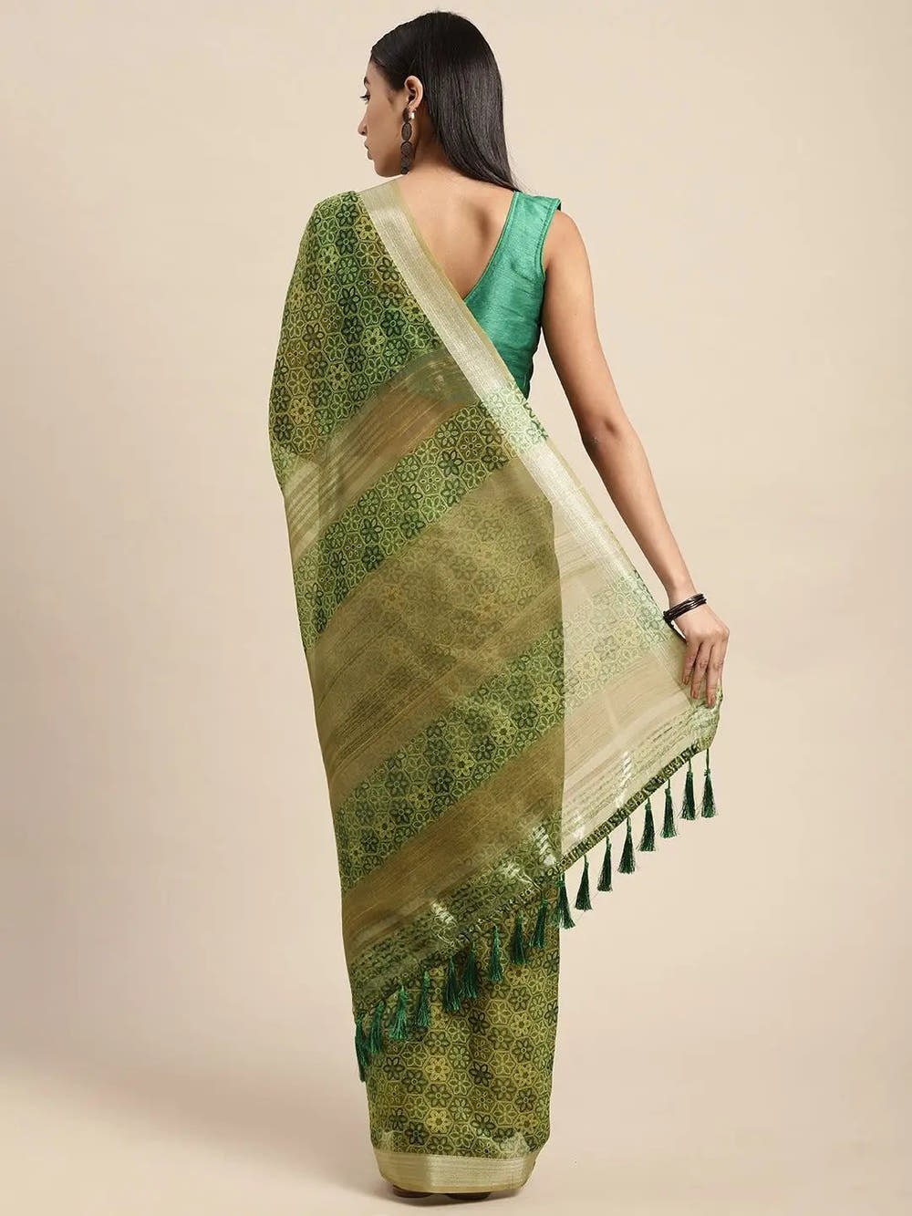 Beautiful Green Colour Digital Floral Print Soft Linen Saree