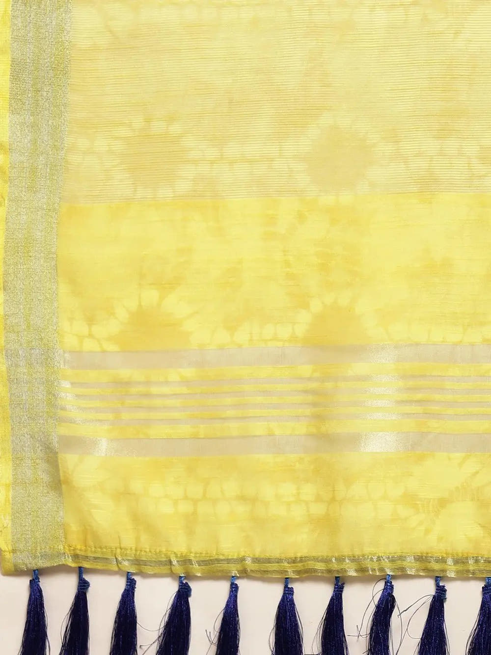 Beautiful Digital Flower Print Design Soft Linen Saree