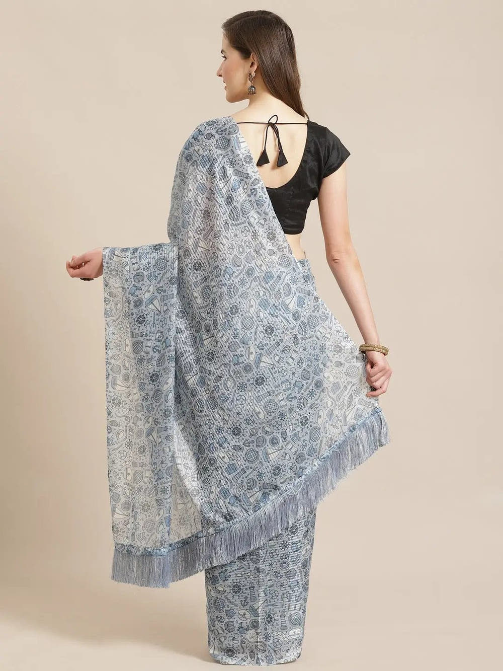 Stylish Poly Chiffon Abstract nautical Print Saree