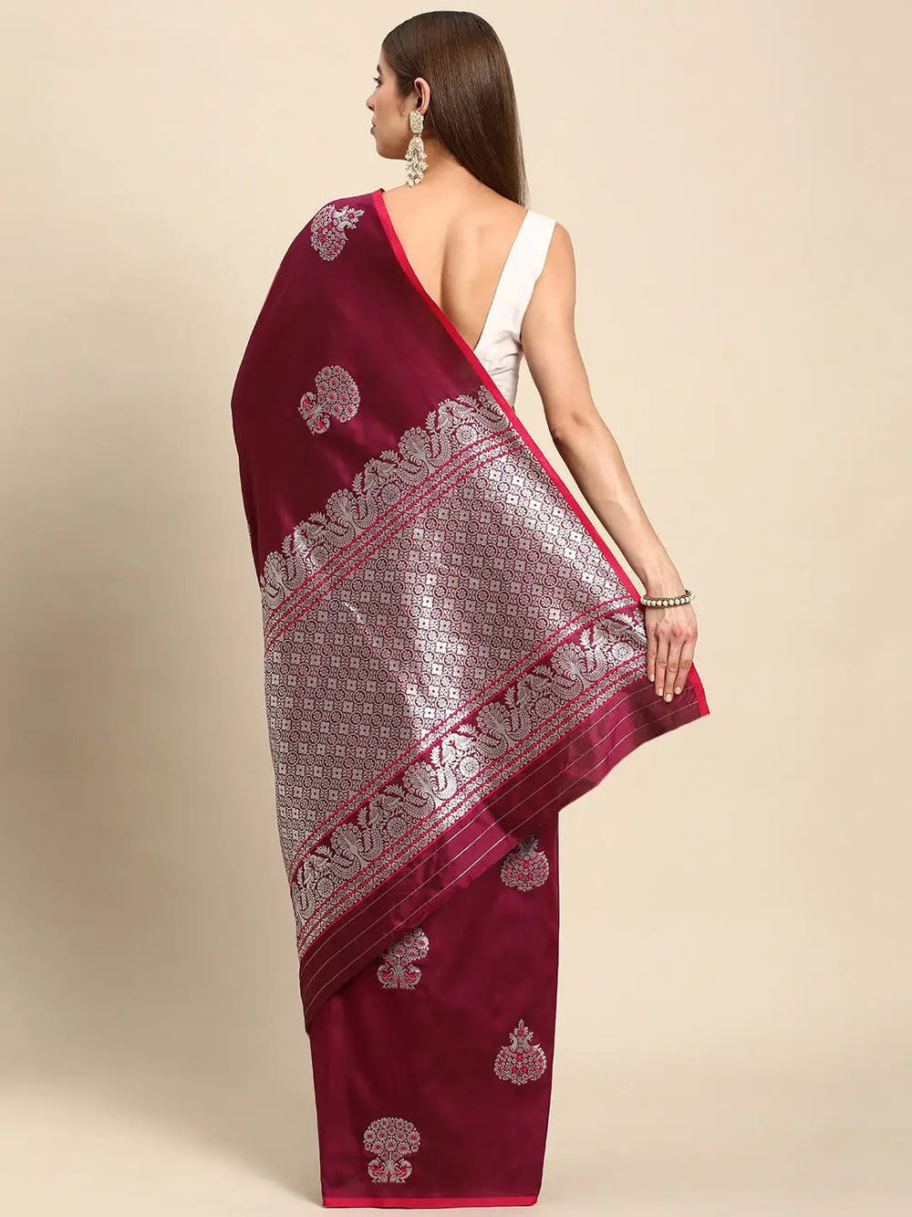 Banarasi Zari Silk Saree With Ethnic Motifs